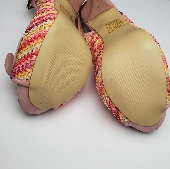 CR Collection Pink Candy Weave Buckle Pumps Sz 7.5 - Picture 6 of 8